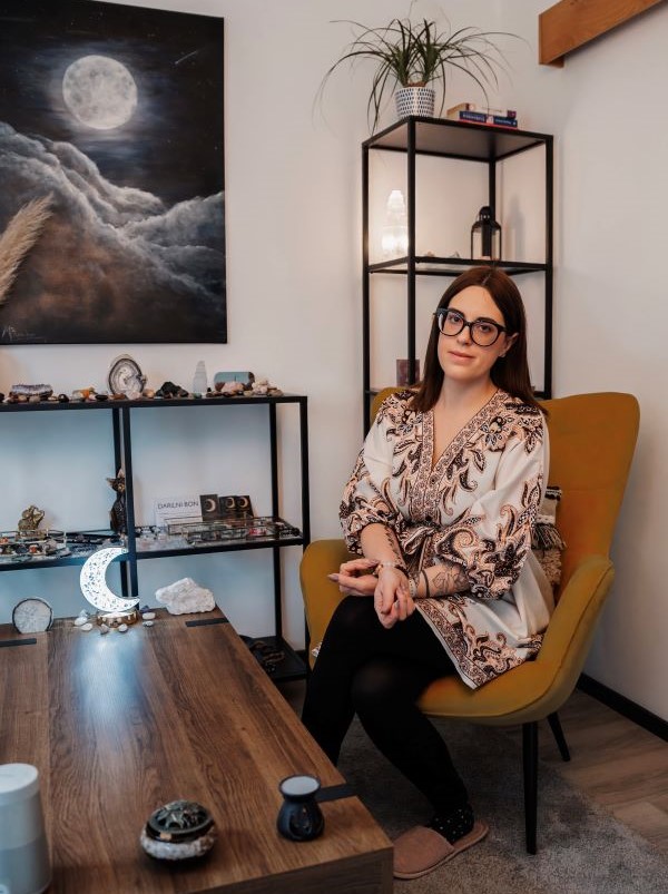 Studio lunca o meni nova